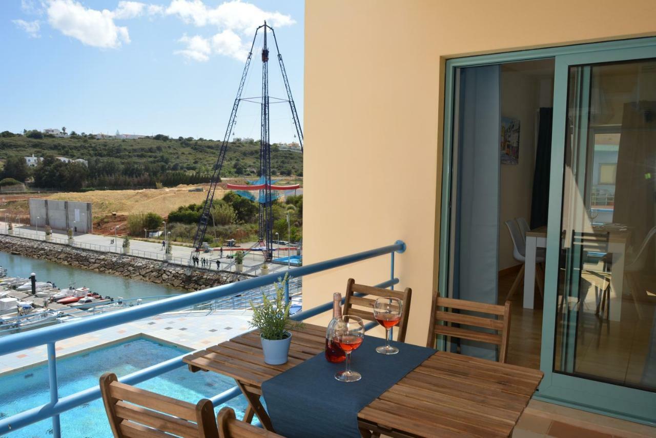 Stunning Apartment With Marina Views Albufeira Dış mekan fotoğraf